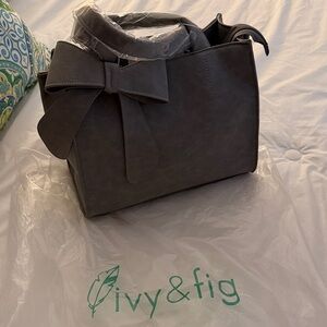 Charcoal Bow Accent Tote